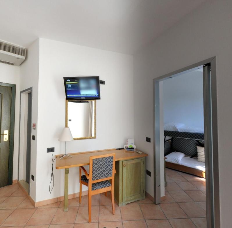 Hotel Plaza Llido Degli Estensi Værelse billede
